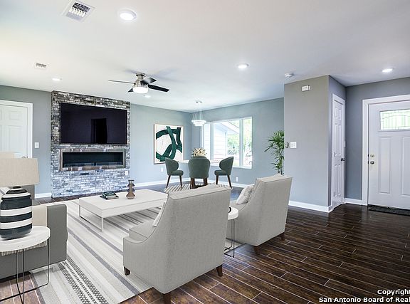 5th image of 208 Lyman Dr