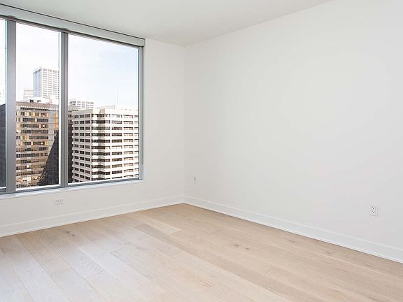 4th image of 338 Main St Unit 19H