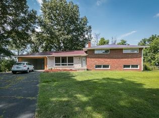 105 Rosefield Dr, Kingsport, TN 37660