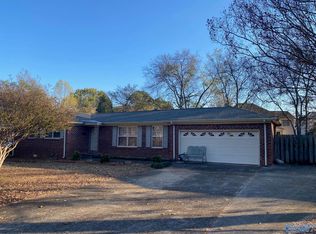 9900 Willow Cove Rd SE, Huntsville, AL 35802