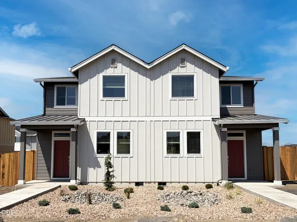 743 NW Upas Ave, Redmond, OR 97756