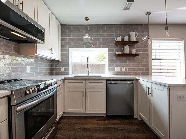 821 Pavillion St #103 — Photo 7