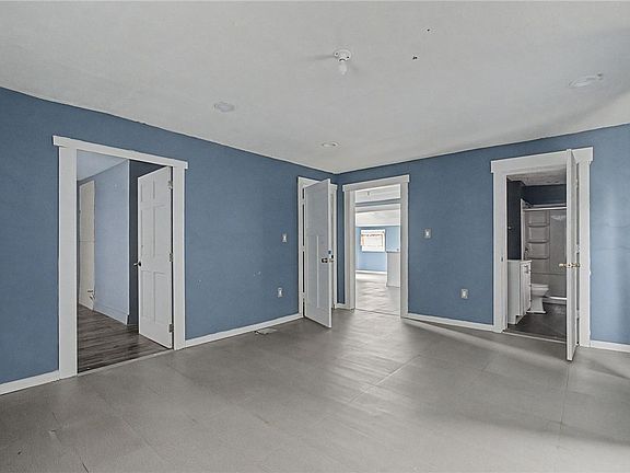 5th image of 2046 N Union Rd