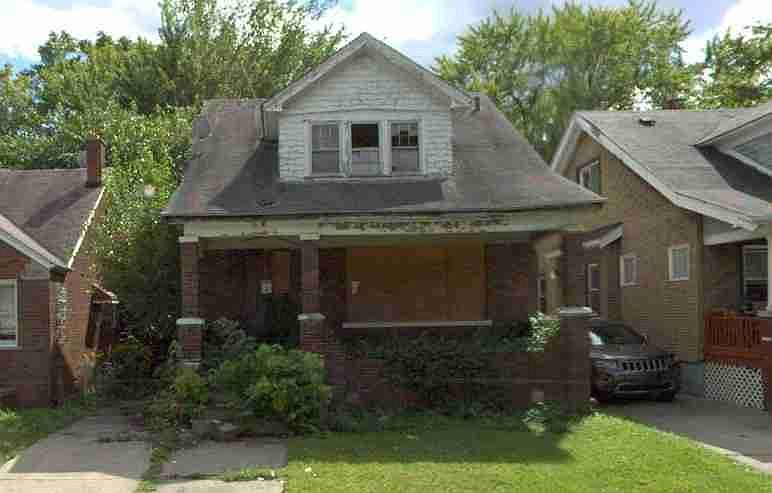 13724 Eastwood