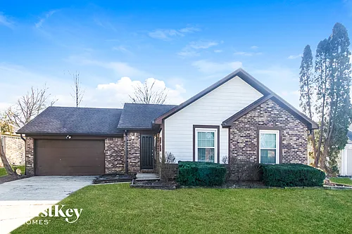 8141 Warbler Way Photo 1