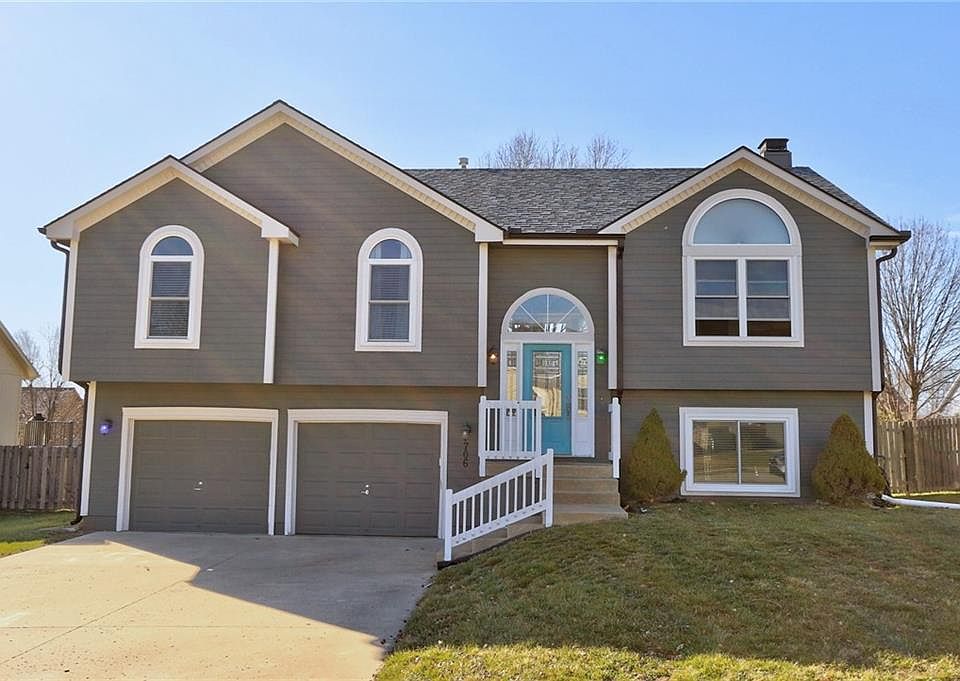 706 Shiloh Dr, Raymore, MO 64083 Zillow