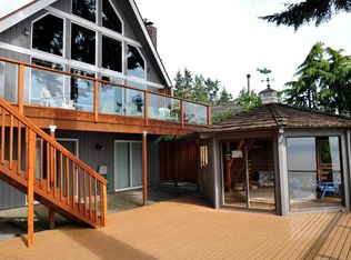 721 Lehman Dr, Camano Island, WA 98282