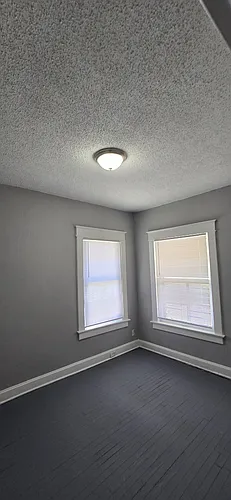 1541 Chelsea Ave Photo 1