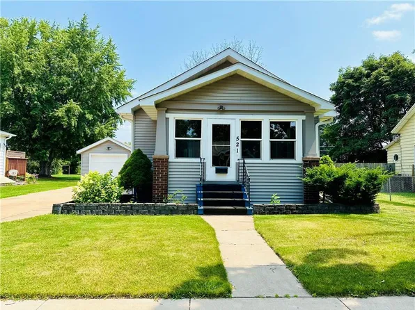 521 South Main Street, Chippewa Falls, WI 54729
