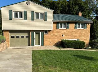 107 Elm Crest Dr, Wheeling, WV