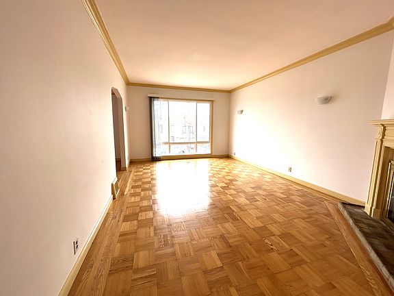 2nd image of 1650 34th Ave