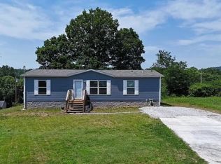 114 Spain Cir, Harriman, TN 37748