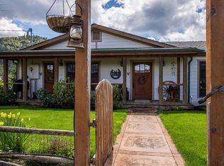 5751 Old Stage Rd, Central Point, OR 97502