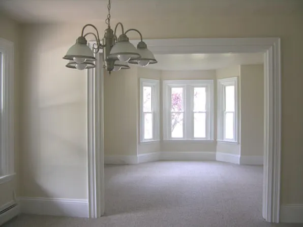 66 Packers Falls Rd #1, Newmarket, NH 03857