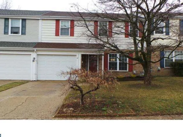 3351 Carroll Ct, Bensalem, PA 19020