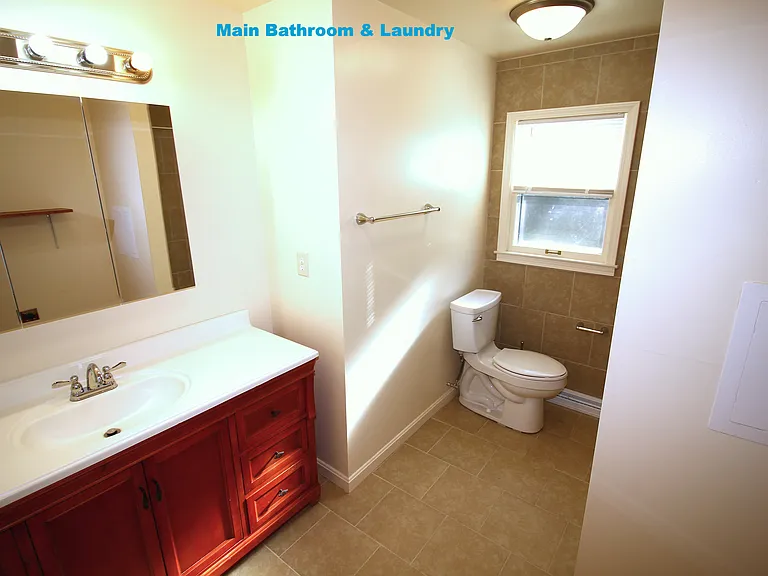 1090 Meridian Ct — Photo 26
