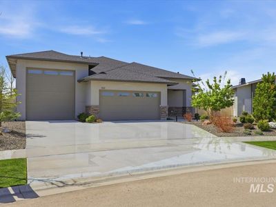 503 N Creekwater Ave, Eagle, ID, 83616