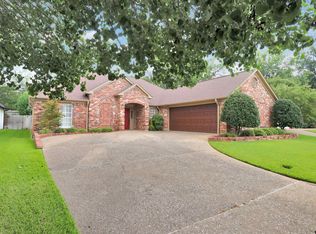 5110 Eastgate Dr, Tyler, TX 75703