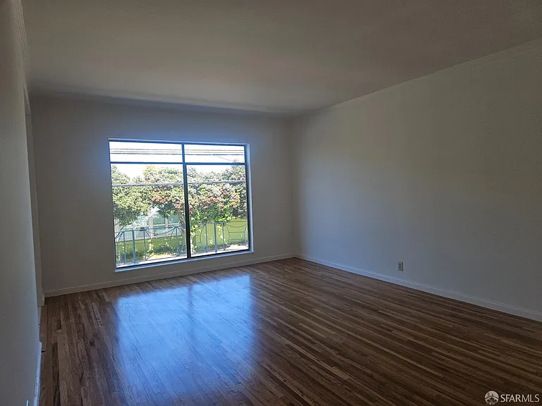 280 Cambridge St — Photo 5