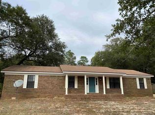 5616 Columbia Ave, Milton, FL 32570