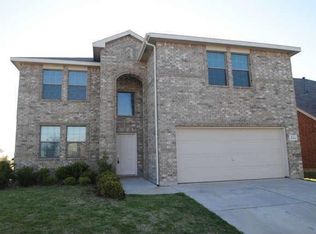 1240 Nighthawk Rd, Fort Worth, TX 76108