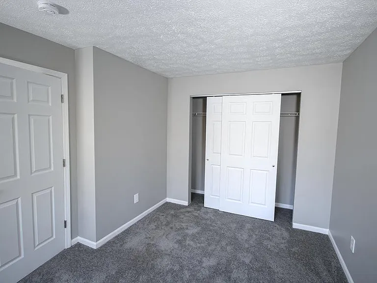 3405 Lindsay Dr — Photo 9