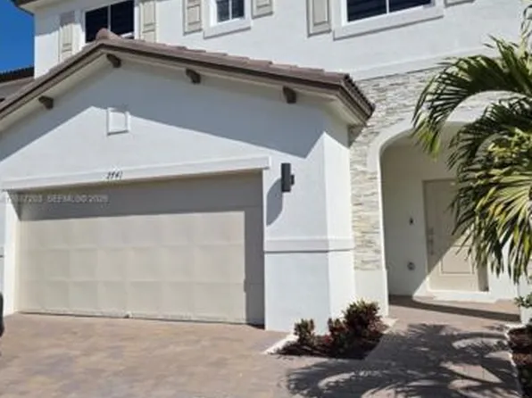 2741 SE 24th Ct, Homestead, FL 33035