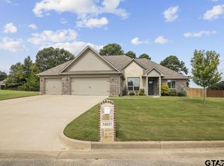 14531 Meadow Gln, Lindale, TX 75771