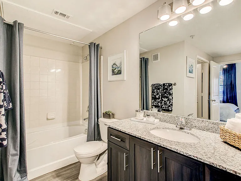 Watervue Apartment Homes — Photo 10