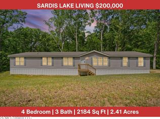 258 Coles Point Rd, Batesville, MS 38606