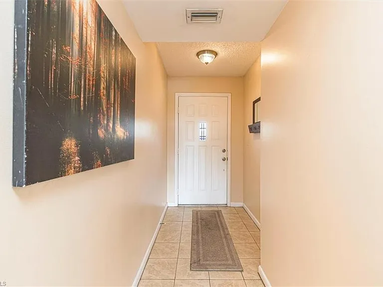 5535 Rattlesnake Hammock Rd #302 — Photo 21