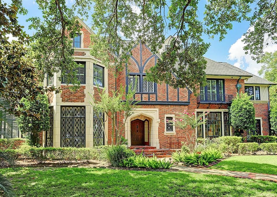 1st image of 2334 Underwood St