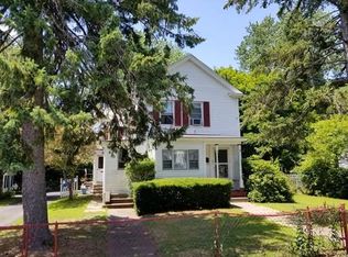 21 Pleasant St, Holbrook, MA 02343