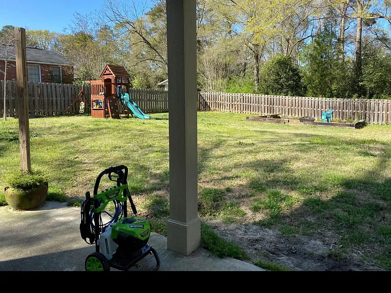 3741 Woodland Dr — Photo 31
