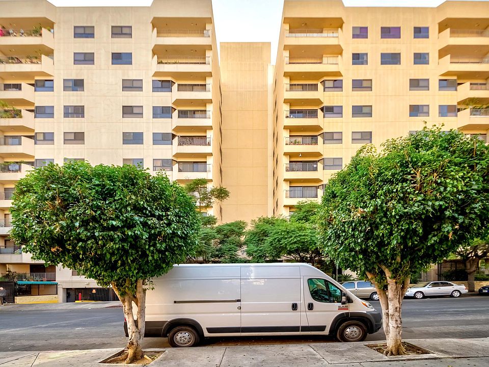 1st image of 727 S Ardmore Ave APT 105