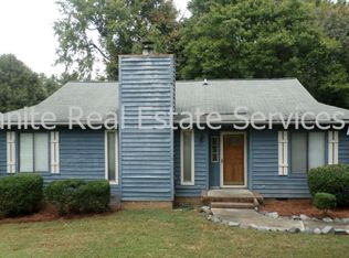 6418 Whitewater Dr, Charlotte, NC 28214