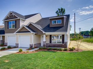 101 Crepe Myrtle Ln #11, Mom Jamestown, NC 27282