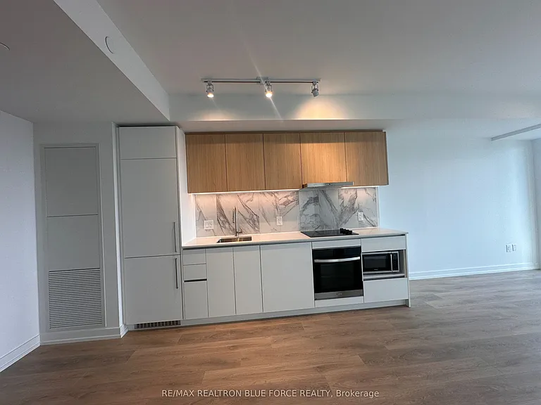1100 Sheppard Ave W #1215 — Photo 5