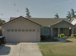 2409 Azalea St, Selma, CA 93662