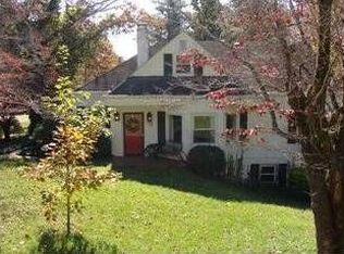 799 S Crest Rd, Chattanooga, TN 37404