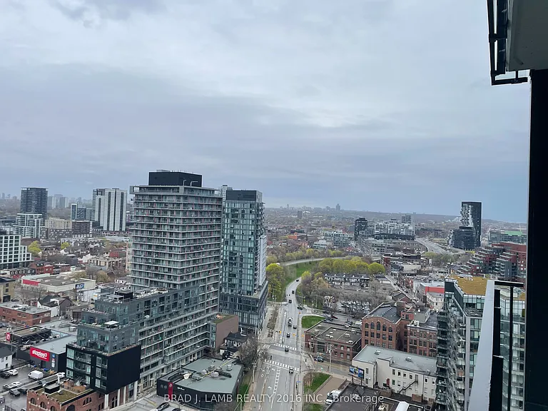 284 King St E #2207 — Photo 7