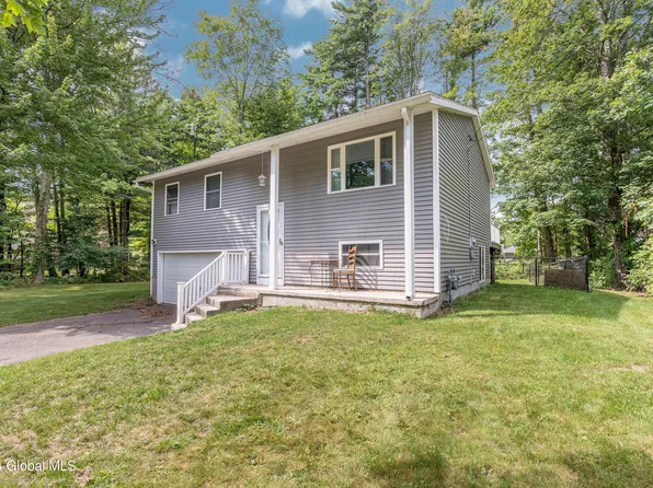 2 Coachman Drive, Ballston Spa, NY 12020