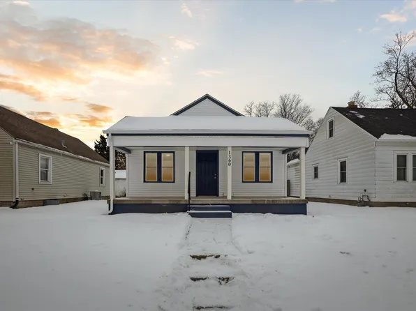 1360 Corby Blvd, South Bend, IN 46617