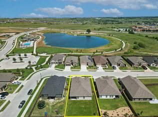 120 Texasage St, Rhome, TX 76078