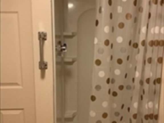 4th image of 80 Cummings Ave #1FR