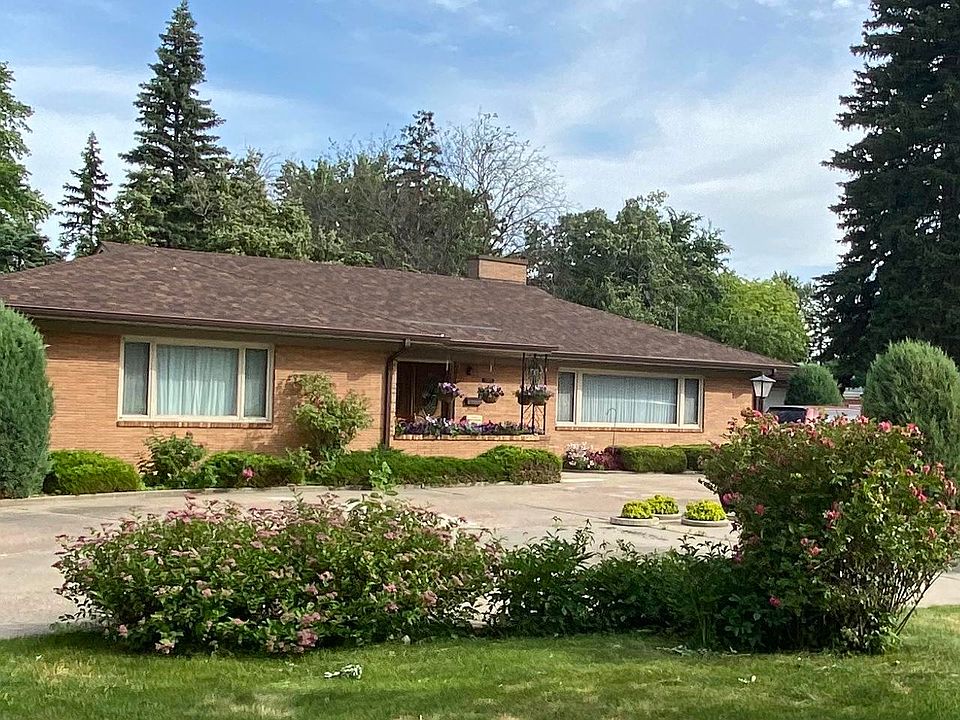 1375 Ohio Ave SW, Huron, SD 57350 Zillow