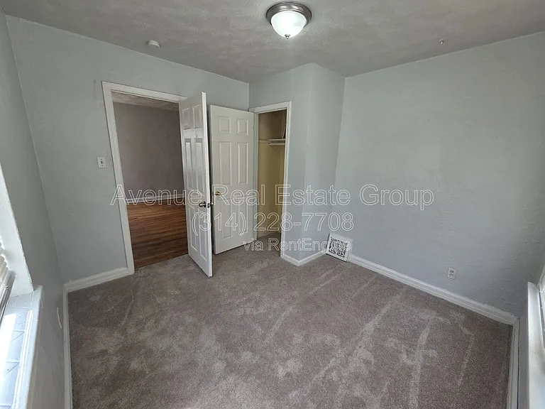 5361 Wilborn Dr — Photo 2