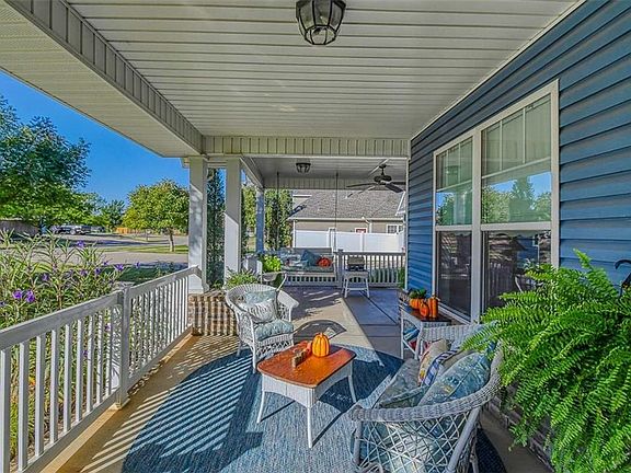 4th image of 605 Chilmark Dr