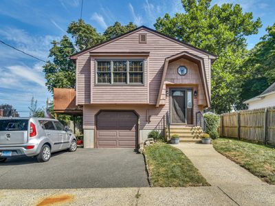 129 Fenwick Street, West Haven, CT, 06516
