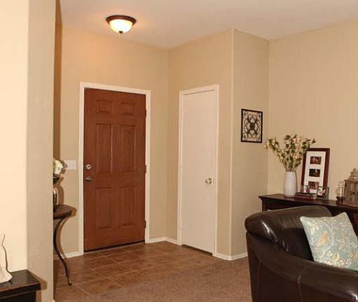 3rd image of 40115 N Thoroughbred Way